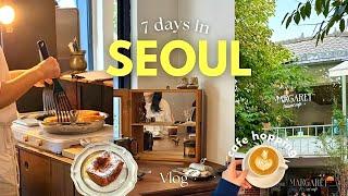 Seoul Vlog Must try aesthetic cafes️ Viral toast, Trendy shops, Autumn vibe Seoul