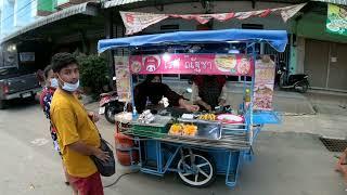 5-Snack Challenge at Mae Sot's Weekly Market (Mae Sot, Thailand)