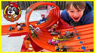 HOT WHEELS MARIO KART SNOW RACE  6 LANE RACEWAY LOOPTY LOOP