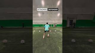 Attacker or defender? #2дротс #football #футбол #footballchallenge #footballskills #челлендж