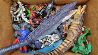 Hunting Found Kingkong, Mosasaurus, Biolante, kaiju Belial, Thanos, Super Heroes, Huggy Wuggy