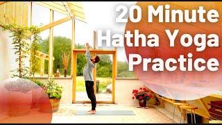 20 min Yoga for Beginners - and Everyone - Everyday Hatha Yoga Asana Practice at Home || Hatha Yoga