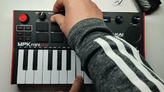 Messing around with Akai MPK Mini Play MK3. Fun with arpeggiator and other stuff (no talking)