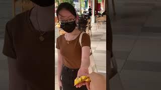 路人反應 5 #驚喜 #糖果 #1000訂閱