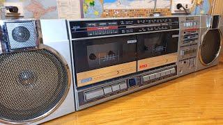 Японська якість 80-х. Японський магнітофон (магнітола) Sanyo M-W22K реанімація старого самурая.