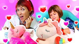 Unicorn Party Picnic: Kids & Mom Pretend to Play - Fun Outdoor Activities!