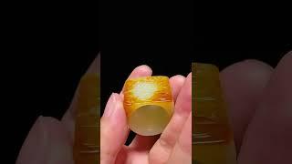 王爷手中三件宝 扳指 核桃 笼中鸟#古玉文化传播 #古玉 #扳指 #古玉老玉 #玉文化