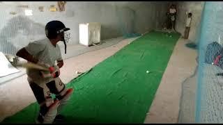 under 14 bowling machine 125 di speed khal raha ha jj cricket academy jassi 9872105623