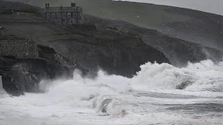 Storm Bert hits Cornwall - South Coast UK Weather Warning