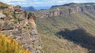 Hiking the Blue Mountains with @KungFit