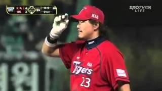 20130419 KIA 최희섭 다이빙 캐치
