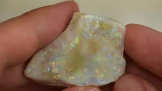 Rough Opal | Milky Opal Raw Material from Coober Pedy | 蛋白石奶種石料 | ミルクオパール石