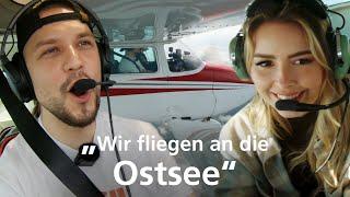 #abgehoben mit Slavik Junge & Elena Kamperi | Interview im Flugzeug | Flug an die Ostsee