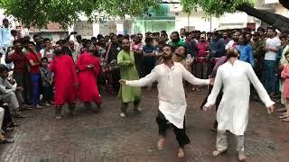 Qalandri Dhamal on Dhol in Rain | Rainy Day in Lahore | Darbar Hazrat Shah Gohar Peer