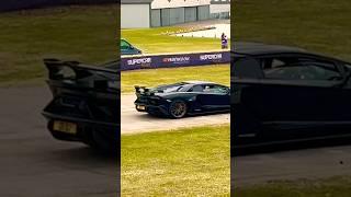 INSANE SOUND! LAMBORGHINI AVENTADOR SVJ ROADSTER LAUNCHES OFF THE LINE AT SUPERCAR FEST! #shorts #yt