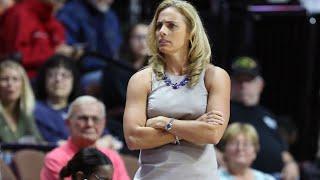 Nicki Collen's personal friend and WBB analyst Rachel Galligan explains what Baylor is getting