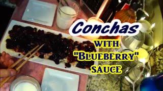 Cooking with Conchas blueberry sauce