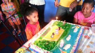 London's 5th Birthday. Singing Happy Birthday