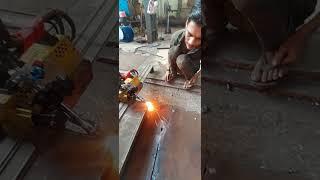 PUG  cutting machine for automatic  circle cutting  #messer #gascutting पग मशीन कैसे चलाएं आओ सीखते