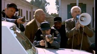 The Naked Gun 2½: The Smell of Fear: Hostages.