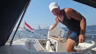 Easy Summer Upwind Solo Sailing