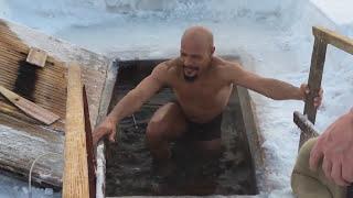 Real Siberian Experience at Hot Winter in Siberia! Russian banya natural lifestyle in Krasnoyarsk!