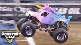 The Sparkle Smash Stunt | World Finals XXIII (2024) | Monster Jam