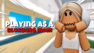 PLAYING MM2 AS A BLOXBURG MOM.. (Roblox mm2)