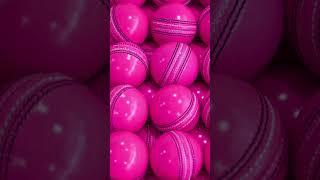 Our Coloured Cricket Balls | Kookaburra Cricket