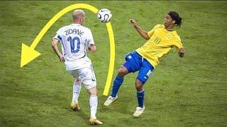 10 Impossible Things That Only RONALDINHO Did In Football