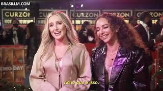 Jade e Perrie na estréia de Boxing Day, estrelado por Leigh-Anne (LEGENDADO PT/BR)