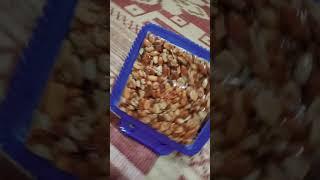 chiki chiki peanut  kat kati