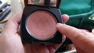 What's in my makeup bag? - Avon Product Review