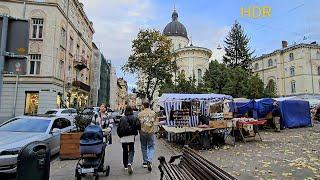 Львів, прогулянка від Оперного театру до Меморіалу Небесної Сотні, через вулицю Лесі Українки