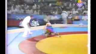 Valentin Jordanov (BUL) vs. Joe Oziti (NGR)