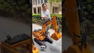 Best and Biggest model of CAT excavator truck