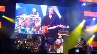 Santana Live -Vector Arena April 18 2017 Auckland NZ