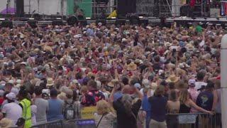 Massive crowd at Rolling Stones show at Jazz Fest