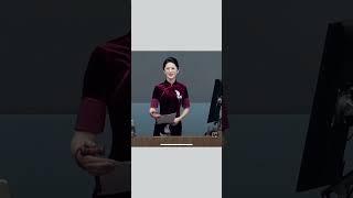 各位老板们考虑一下吗？#于清然 #拍卖会 #新中式国风 #职业装 #主持人日常