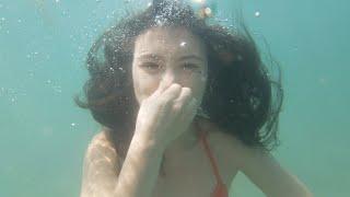 UNDERWATER SWIMMING HOLIDAY ON MY MIND