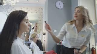 Revolutionizing Beauty Care: The Mobile Salon with Smart Vans