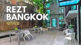  REZT BANGKOK HOSTEL & Hotel Review | PRIVATE Room | Bangkok Hostel on Sukhumvit Alley 22