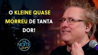 Marcos Kleine é depilado na cera por convidado | The Noite (25/06/24)