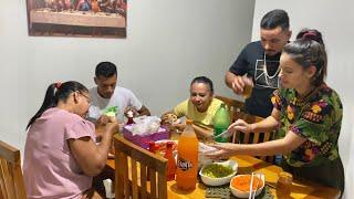 A FAMÍLIA DA LÚ FEZ A NOITE DO CACHORRO QUENTE!!!