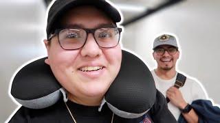 TRAVEL DAY VLOG! FLIGHT, AIRPORT VLOG & ROOM TOUR (Vlogmas DAY 6)