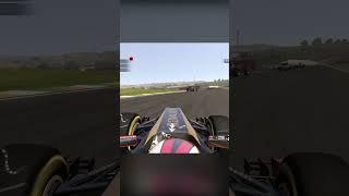 Crazy Move On Button (FULL SEND, HIGH RISK!) Whilst Fighting For The World Championship!! F1 2011