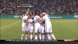 Juninho Goes Yard vs Kasey Keller