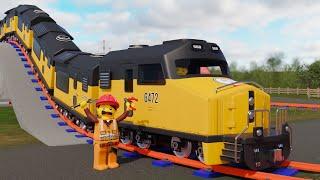 Lego thief tries to crash the TRAIN - Lego City Cartoon - Choo choo train kids videos