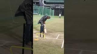 Ajay Jadeja Indian famous cricketer batting and bowling without hands #shots