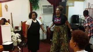 Living Waters Ministries - Praise Break